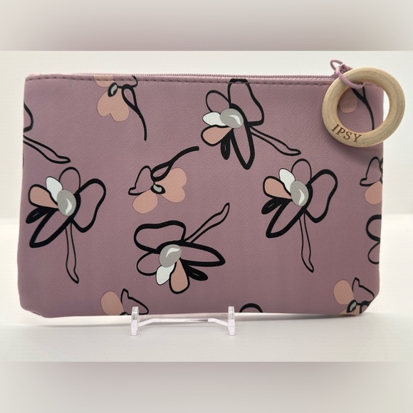 New ipsy Light Purple Floral Zipper Makeup Bag - Picture 1 of 4